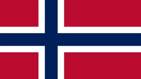 薩內謝場亮麗表現，獲拜仁多特戰勝熱烈掌聲，特爾拍隊徽引領狂歡